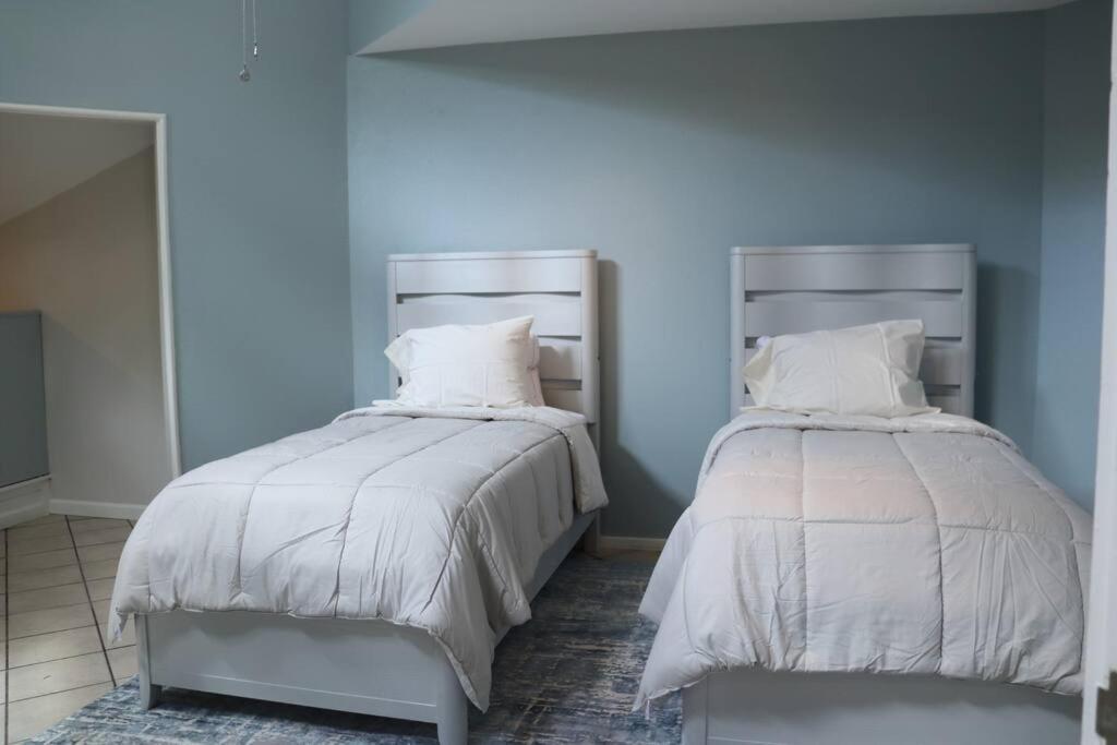 2 Bdr With Workspace & Patio In Montrose Βίλα Χιούστον Εξωτερικό φωτογραφία